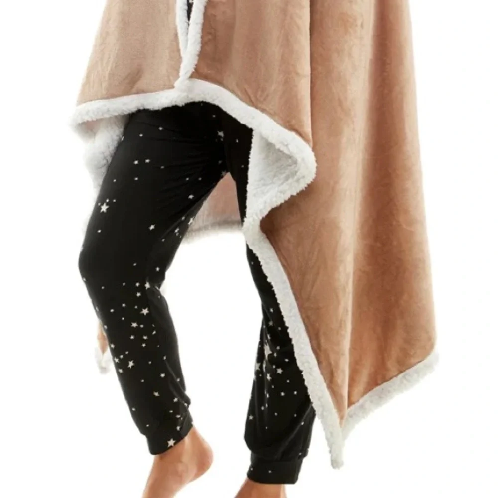Socialite hooded you size